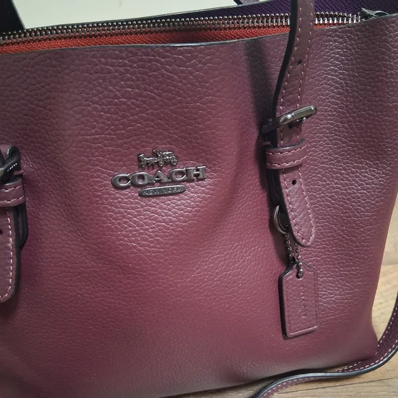 Coach Mollie Tote 25 - Picture 2 of 8